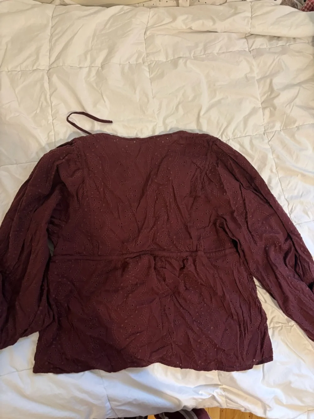 Old Navy Burgundy Eyelet Button-Front Blouse - Picture 2 of 4